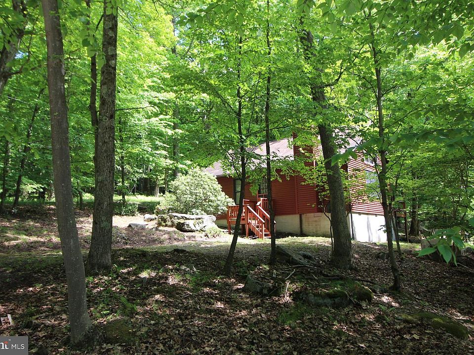 1st image of 81 Clover Dr