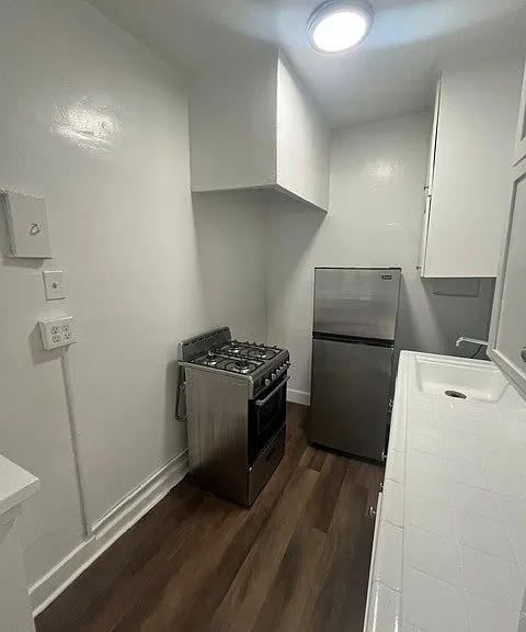 310 N. Ardmore Ave. — Photo 7