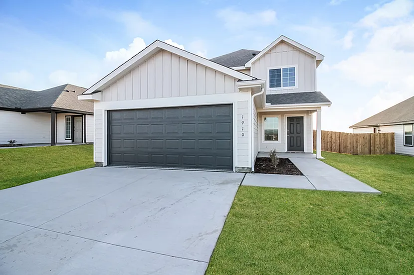 Crimson Lake Estates — Photo 1