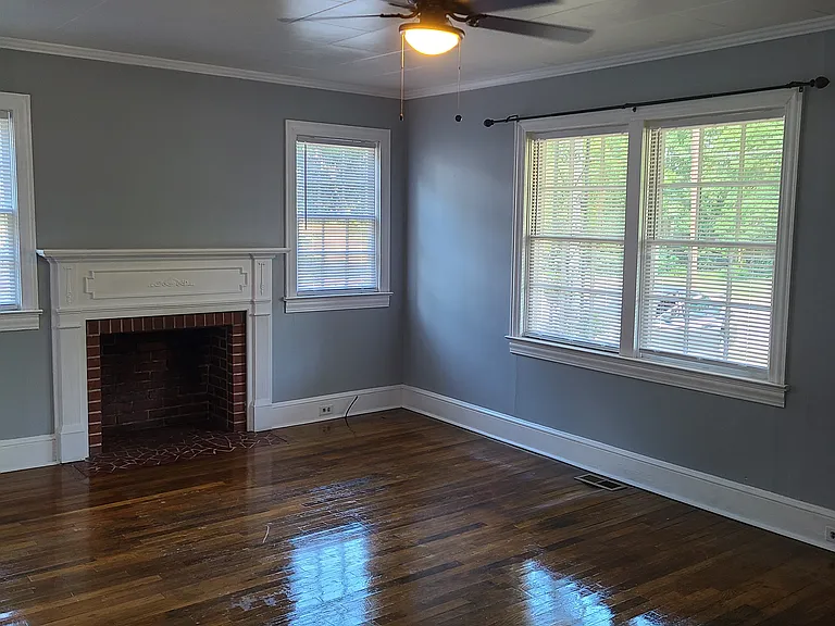 104 Liberty St — Photo 4