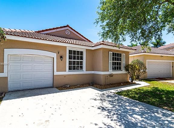 5th image of 5052 SW 149th Ter