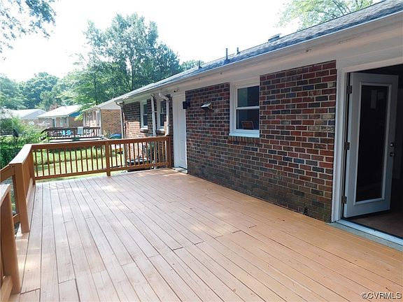 2nd image of 521 Vaden Dr