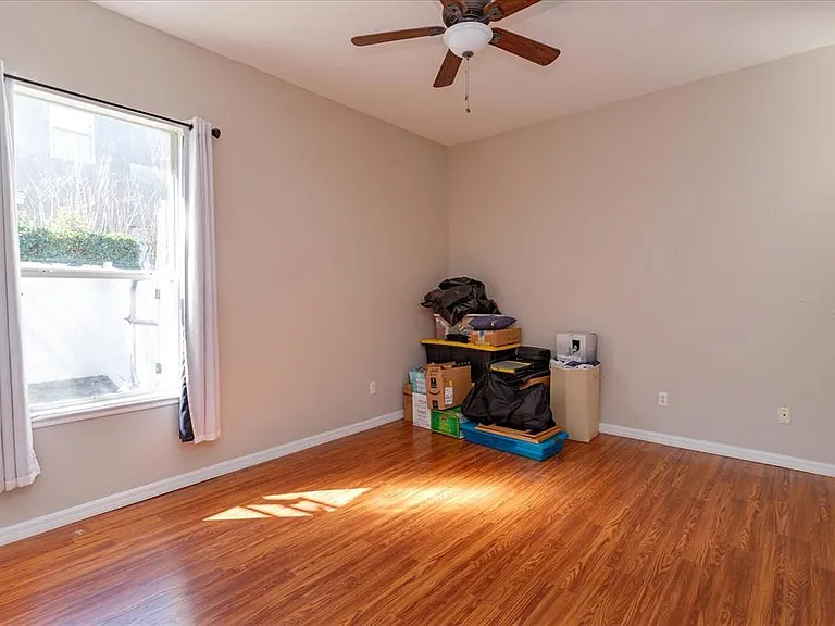 3380 Bellington Dr — Photo 15