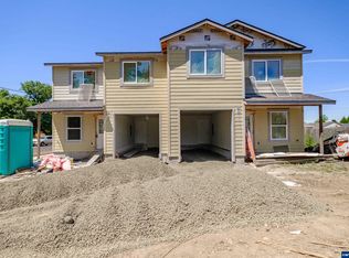 955 Kees St, Lebanon, OR 97355