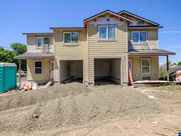 955 Kees St, Lebanon, OR 97355