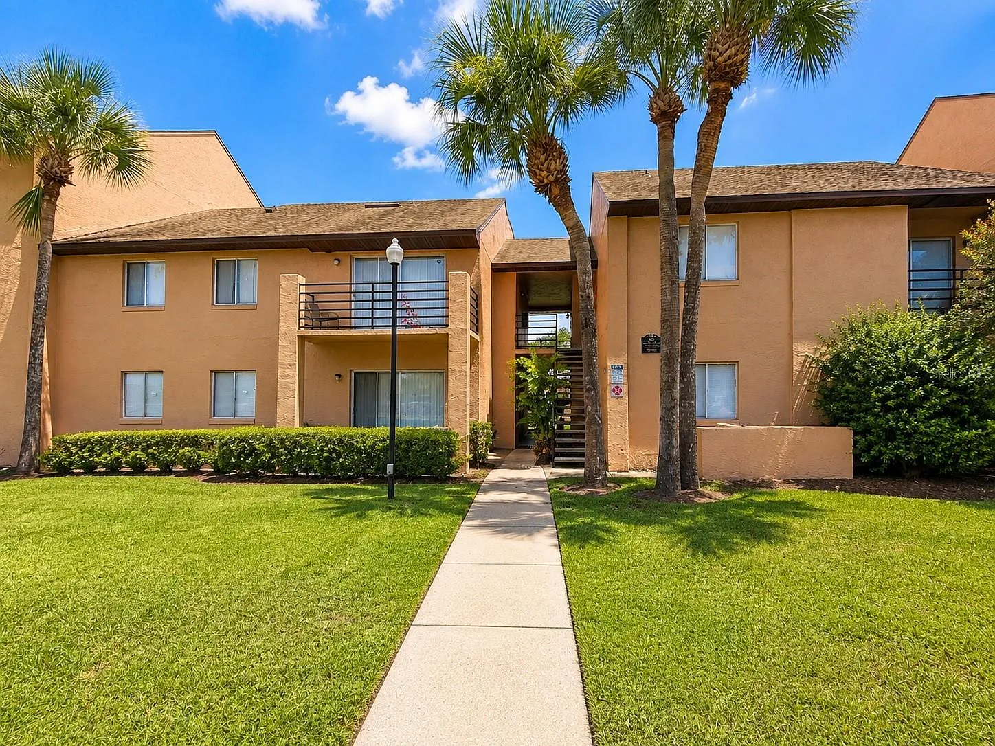 5220 Via Hacienda Cir, Orlando, FL 32839 - 112 — Photo 2
