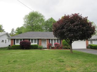 2711 S McCann Ave, Springfield, MO 65804