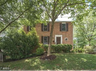 400 S Kensington St, Arlington, VA 22204