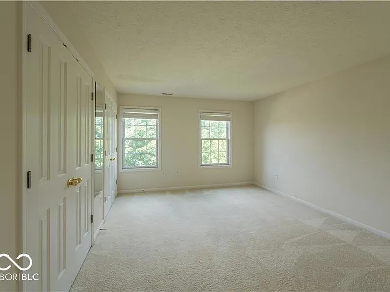 15151 New Haven Dr — Photo 23