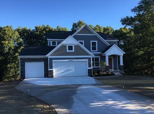 5049 Tiamo Ln NE, Rockford, MI 49341