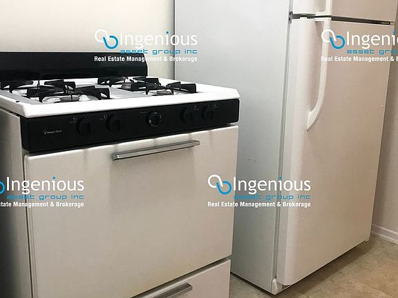 3rd image of 1135 S Oakhurst Dr APT 6