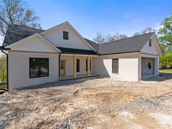 1430 Beechtop Ln, Kodak, TN 37764