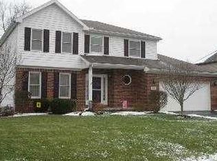 7641 Stone Hill Ct, Maumee, OH 43537