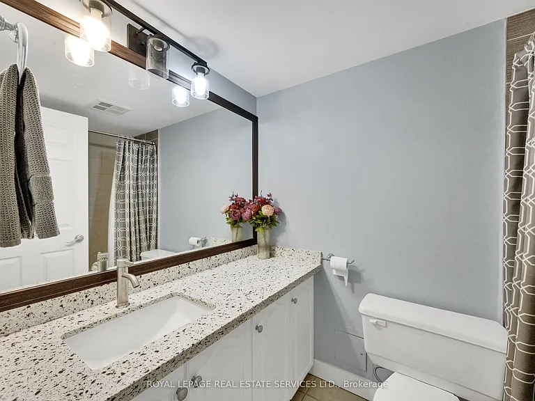 2177 Burnhamthorpe Rd W #1510 — Photo 35