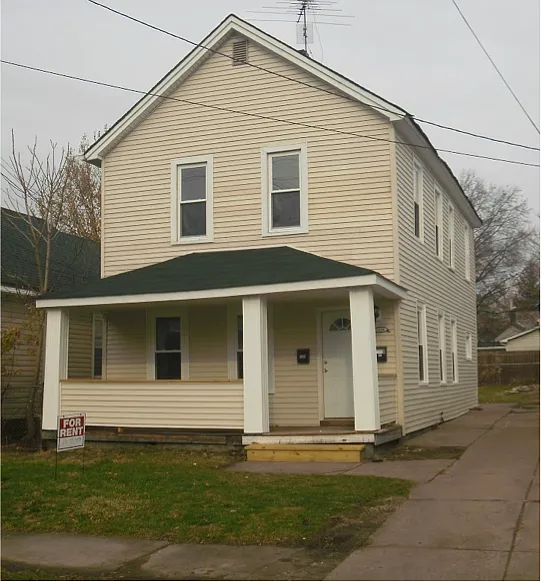 7128 Brinsmade Ave photo 1