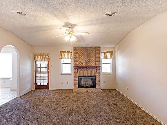 5th image of 756 Montwood Ct
