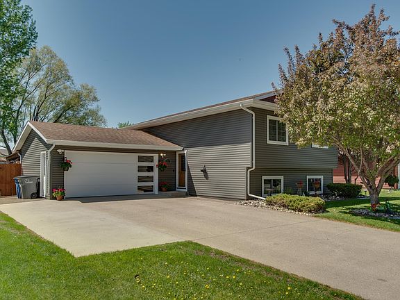 2nd image of 1317 35th St Cir S