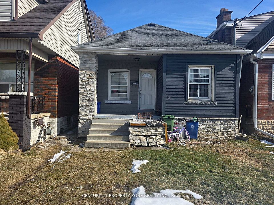 1st image of 116 Barons Ave N