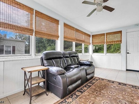 3rd image of 37 Fairview Ave