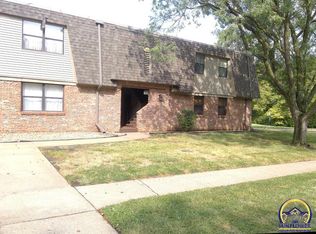 2801 SW Prairie Rd, Topeka, KS 66614