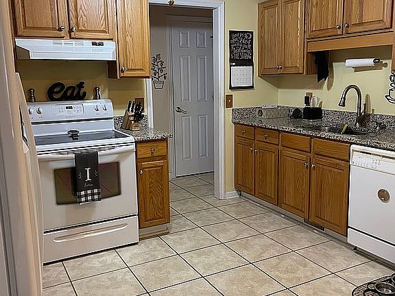 5th image of 103 Lynnville Ct