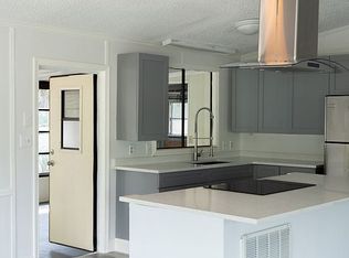 5649 Van Doren Ave, New Port Richey, FL 34652