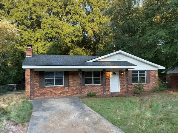 112 Briarwood Dr, Warner Robins, GA 31093