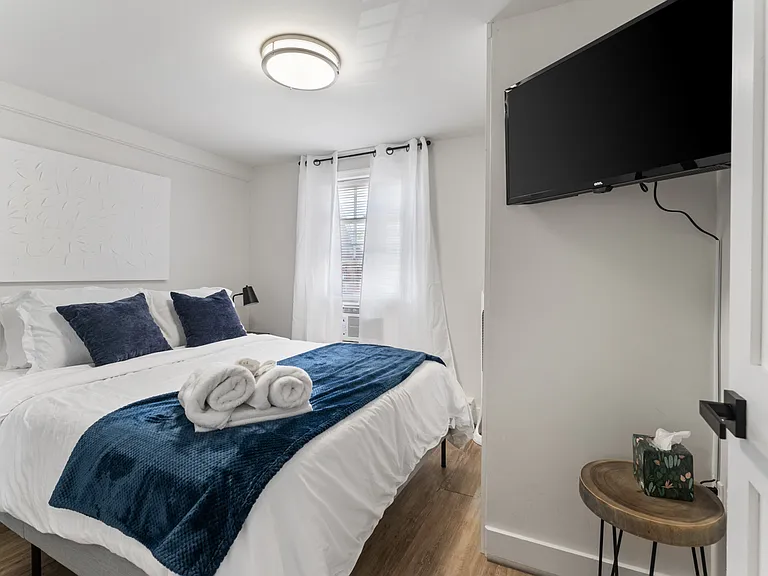 400 Princess Anne St #2 — Photo 5