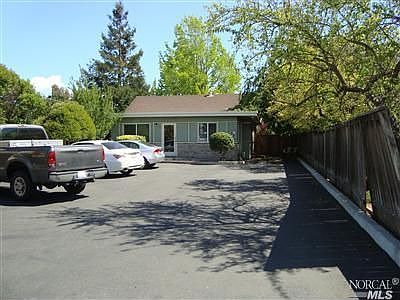 2nd image of 75 Magnolia Ave