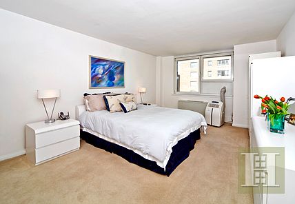 4th image of 501 E 79th St APT 12C
