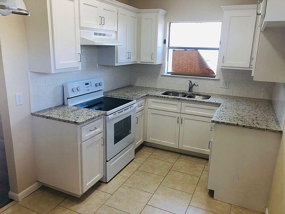 4th image of 8514 Gatlinburg Dr