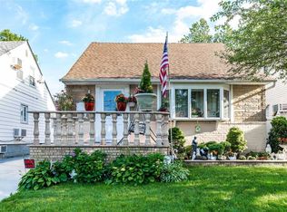 25908 148th Dr, Rosedale, NY 11422