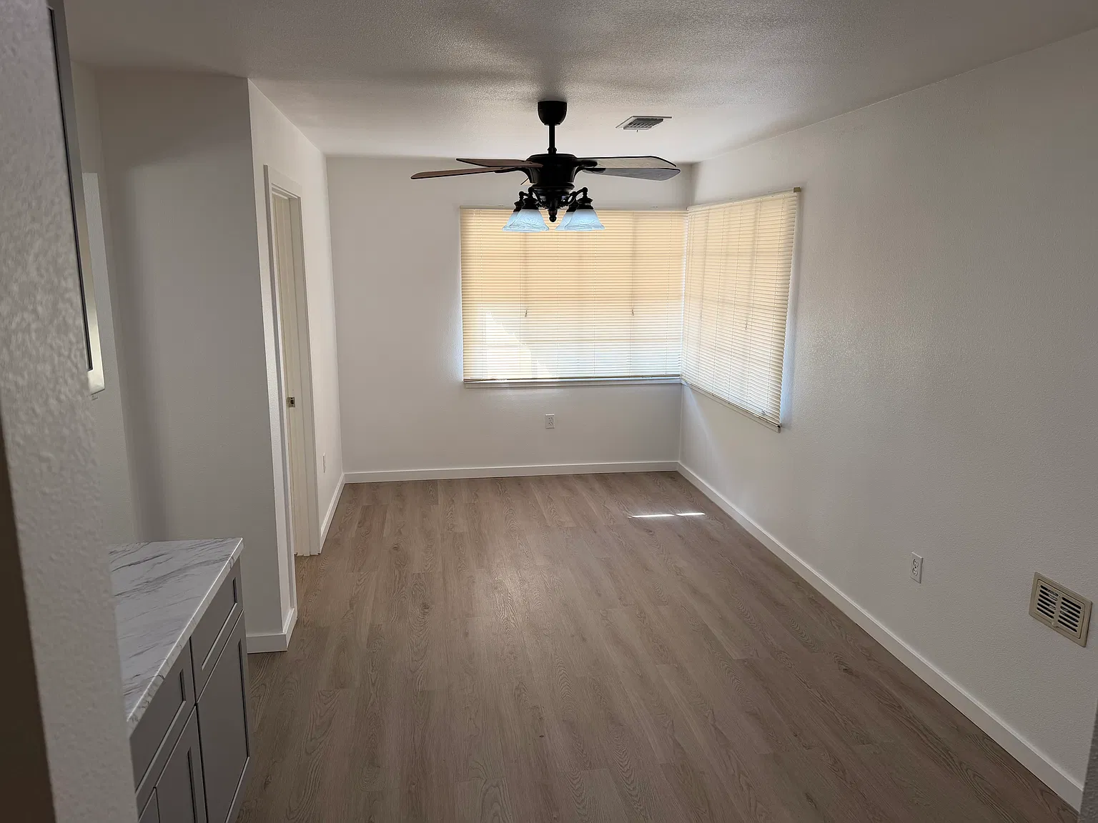 2 bed, $1,650 — Photo 2