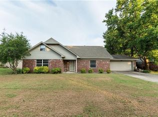 2509 Riviera Cir, Fort Smith, AR 72903