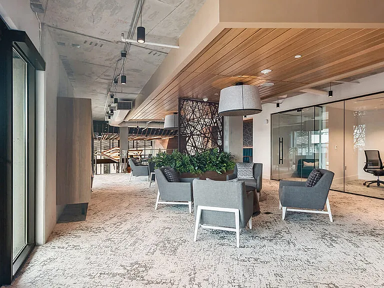 Post District Residences — Photo 10