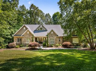 216 E Wynward Pointe Dr, Salem, SC 29676