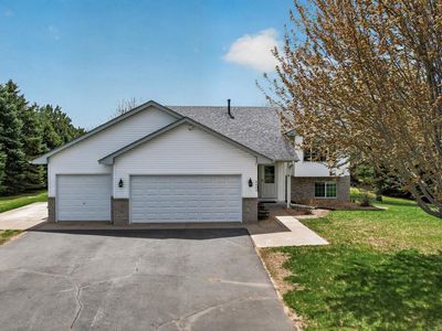 6685 404th St, North Branch, MN, 55056