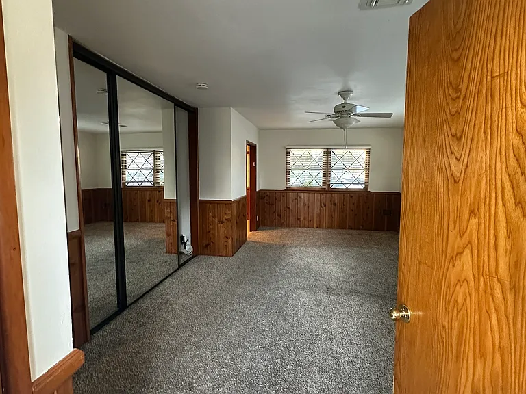 4411 Mammoth Ave — Photo 11