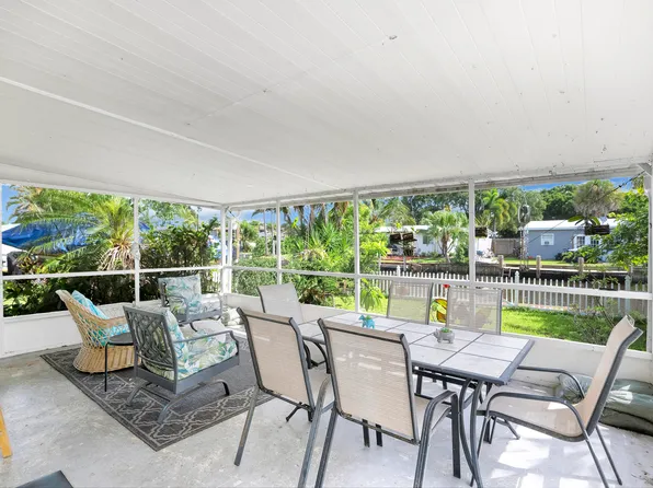 103 SW Hideaway Place, Stuart, FL 34994