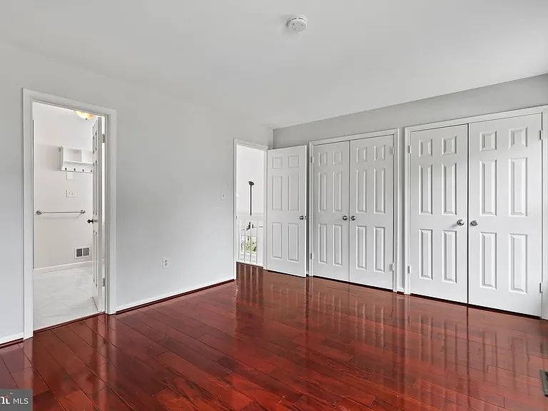 8421 Hollis Ln — Photo 9