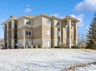 4383 Berkeley Ln, Iowa City, IA 52245