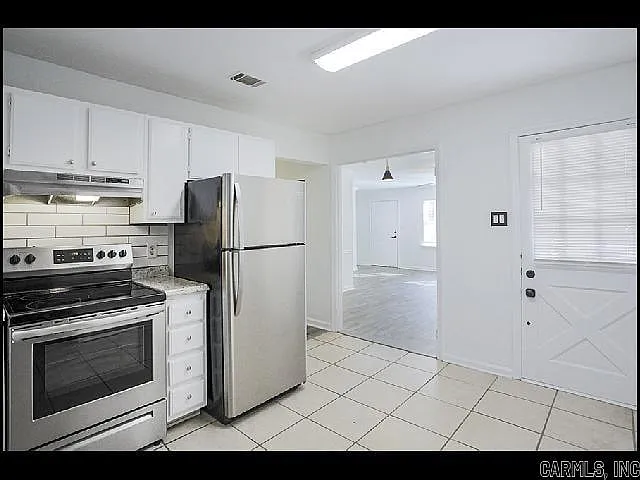 7202 Illinois St — Photo 6