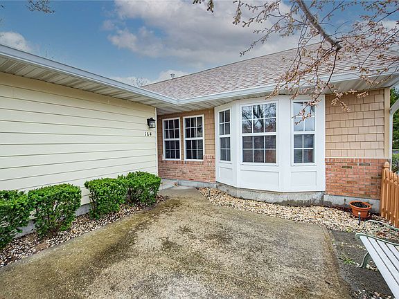 3rd image of 164 Theodore Dr #164