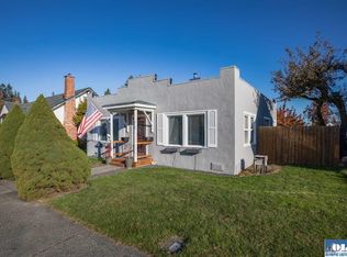 219 W 14th St, Port Angeles, WA