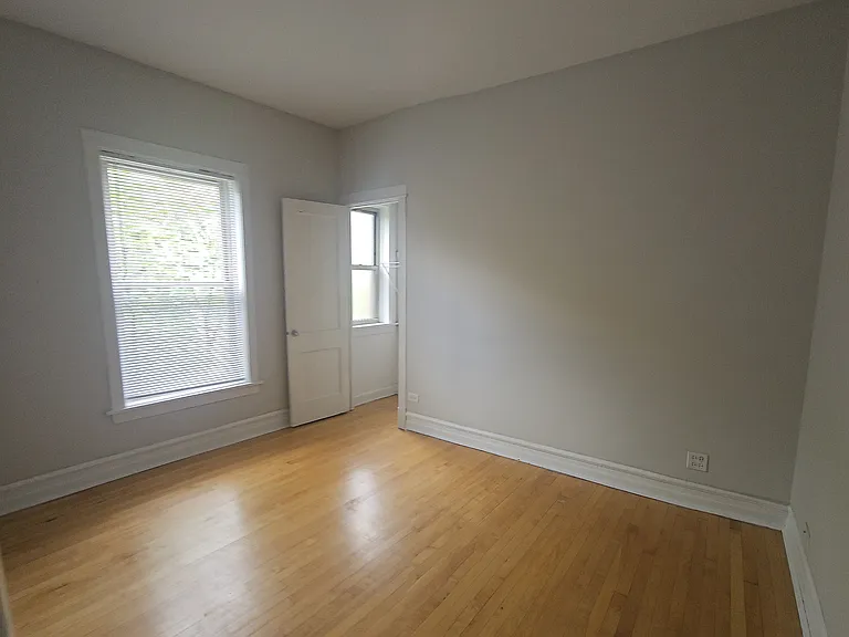 5825 N Wayne Ave #2N — Photo 14