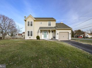 100 S Kelly Dr, Birdsboro, PA 19508