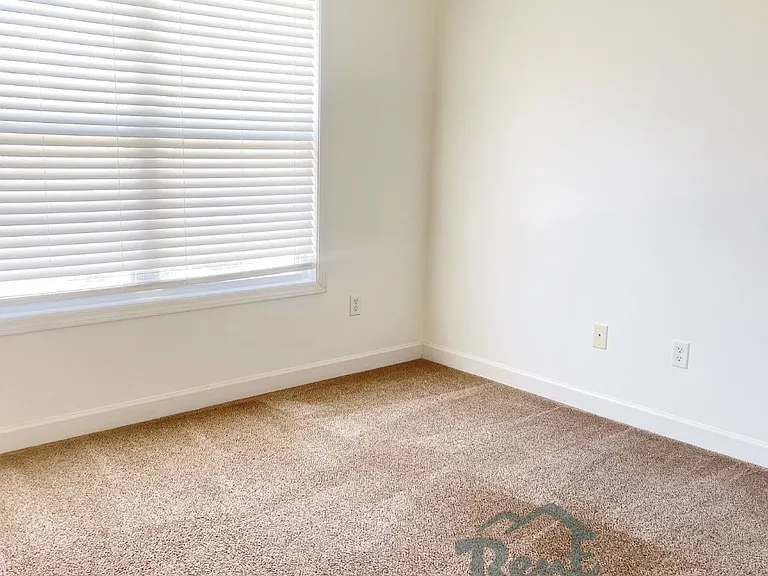 25 Meredith Dr #25 — Photo 6