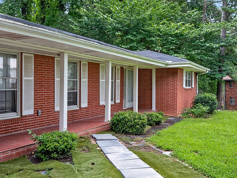 2387 Garden Ct — Photo 17