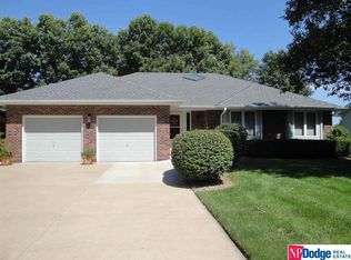 13064 Jefferson Cir, Omaha, NE 68137