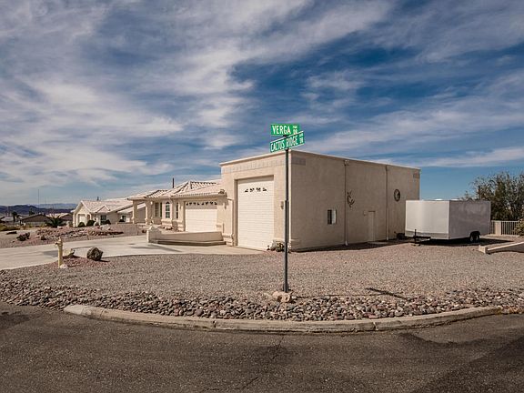 3rd image of 3641 Cactus Ridge Dr